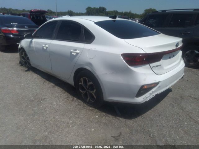 3KPF24AD7LE240803 KIA Forte Lxs