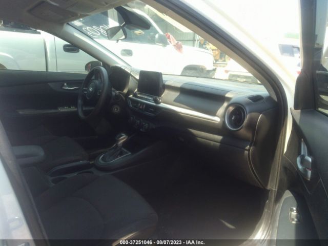 3KPF24AD7LE240803 KIA Forte Lxs