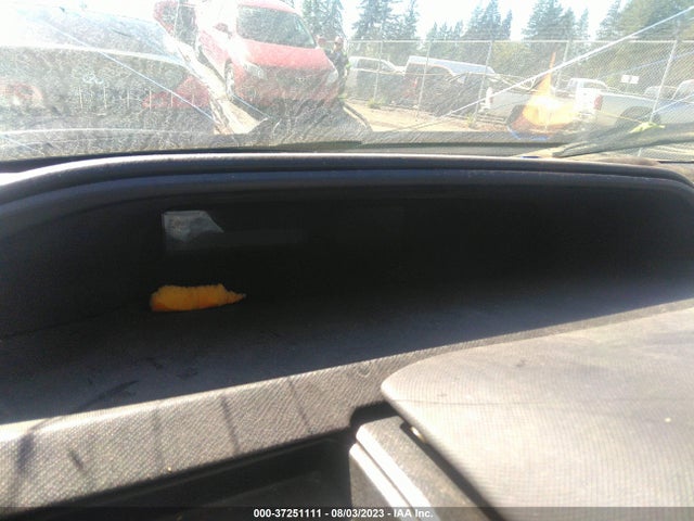 Toyota Prius C One/three/two/four 2014 JTDKDTB32E1068288 Image 8