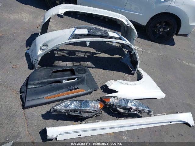 JTHBW1GG4F2099871 Lexus Es 300h Hybrid