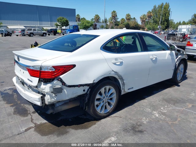 JTHBW1GG4F2099871 Lexus Es 300h Hybrid
