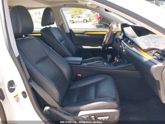 JTHBW1GG4F2099871 Lexus Es 300h Hybrid