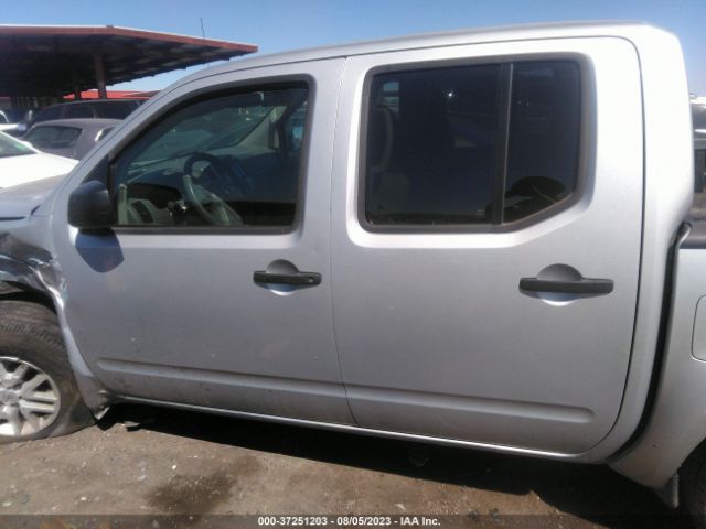 1N6AD0ER7JN727170 Nissan Frontier Sv V6