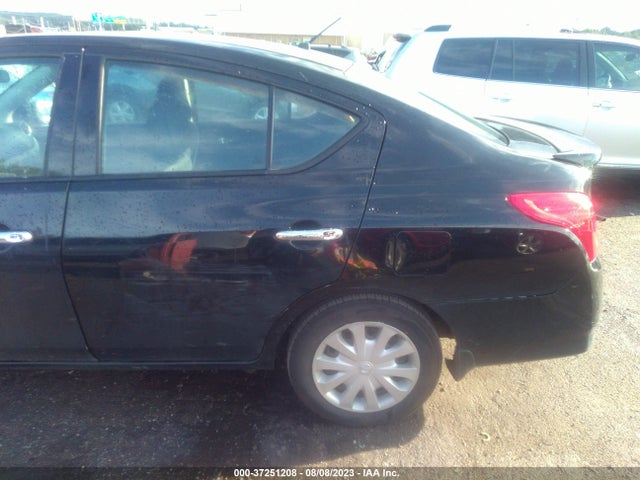 Nissan VERSA SV 2015 3N1CN7AP8FL878874 Image 7