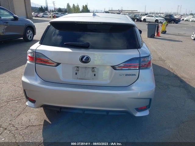 JTHKD5BH2F2225691 Lexus Ct 200h Hybrid