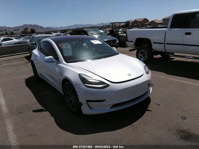 2018 Tesla 3, VIN: 5YJ3E1EA4JF035469