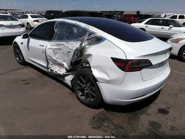 2018 Tesla 3, VIN: 5YJ3E1EA4JF035469