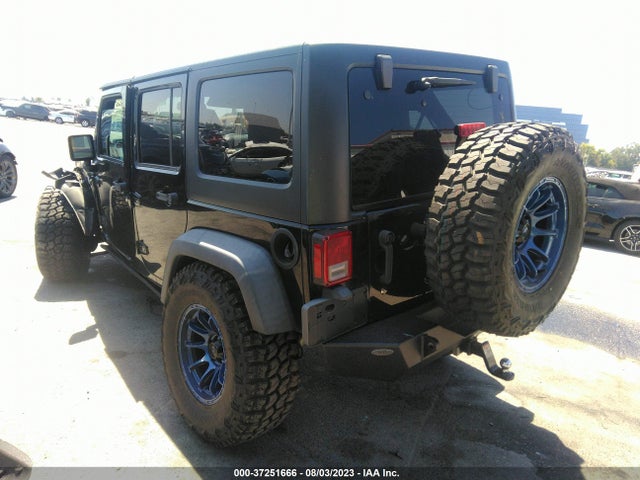 1C4BJWFG5HL755359 Jeep Wrangler Unlimited Rubicon