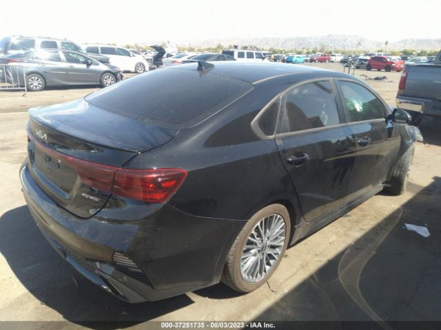 3KPF54AD1PE573446 KIA Forte Gt-line