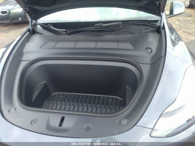 Tesla Model Y Long Range 2023 7SAYGAEEXPF774571 Image 10