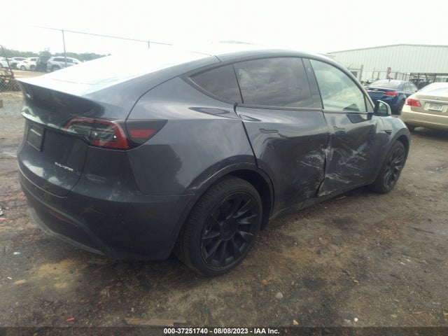 Tesla Model Y Long Range 2023 7SAYGAEEXPF774571 Image 4