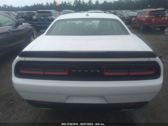 2C3CDZGG0JH322969 Dodge Challenger Gt