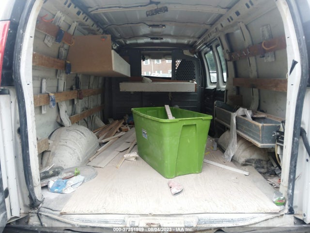 GMC SAVANA CARGO VAN 2015 1GTW7FCF7F1908070 Image 8