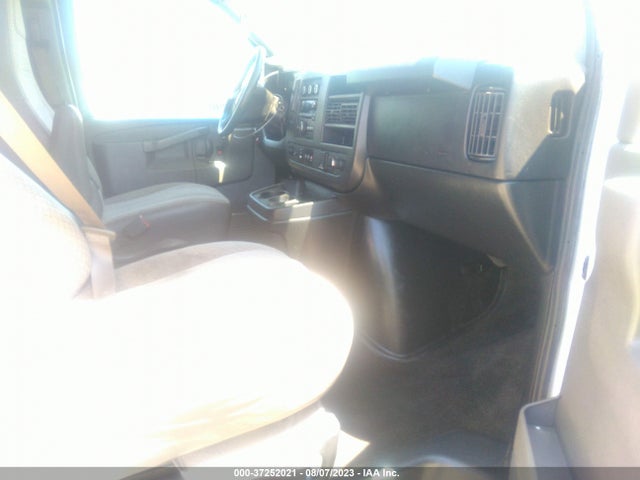 Chevrolet Express Passenger Lt 2017 1GAZGPFG7H1342463 Image 5