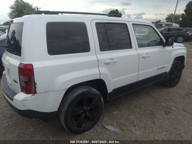 1C4NJRBB0FD412863 Jeep Patriot Altitude Edition