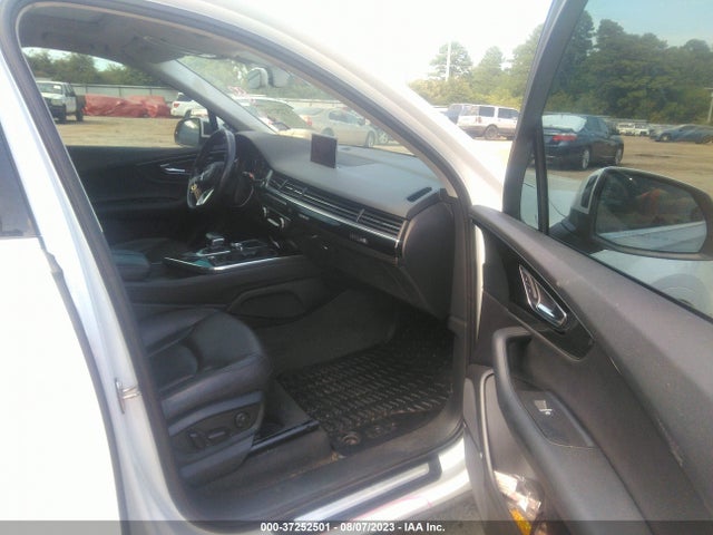 WA1LAAF75HD003169 Audi Q7 Premium Plus