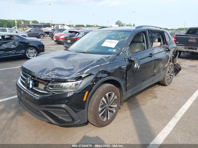 3VV0B7AXXNM111305 Volkswagen TIGUAN S