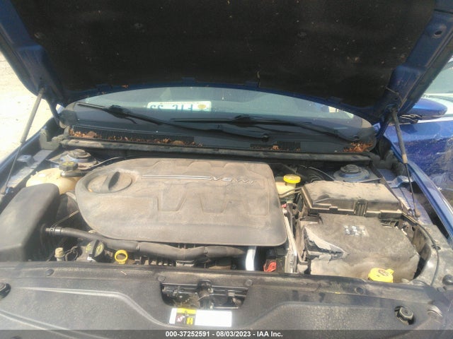1C3CCCCG3FN519543 Chrysler 200 C
