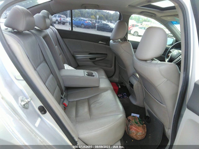 2010 HONDA ACCORD SDN EX-L VIN: 1HGCP3F86AA030186