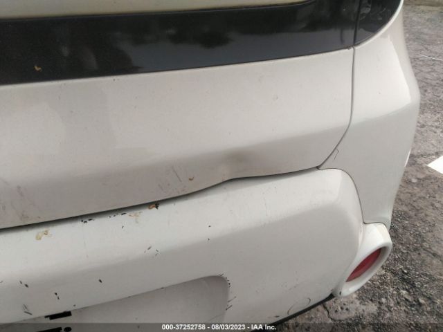 KNDJX3A56G7330061 KIA Soul !
