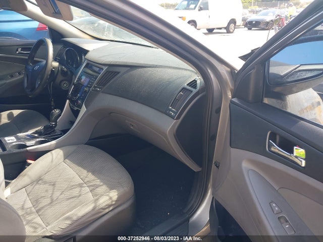 2013 HYUNDAI SONATA GLS VIN: 5NPEB4ACXDH749221