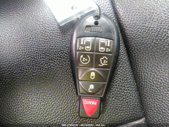 2C4RC1CG9FR521584 Chrysler Town & Country Touring-l