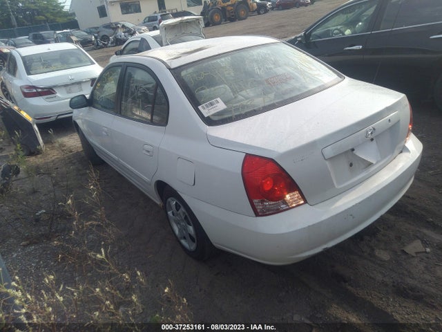 2004 HYUNDAI ELANTRA GLS/GT VIN: KMHDN46D74U884369