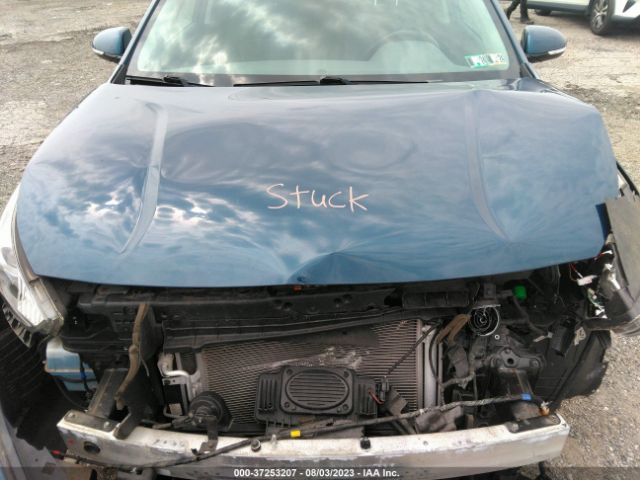 KNDCC3LC2H5050179 KIA NIRO EX