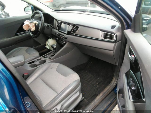 KNDCC3LC2H5050179 KIA NIRO EX