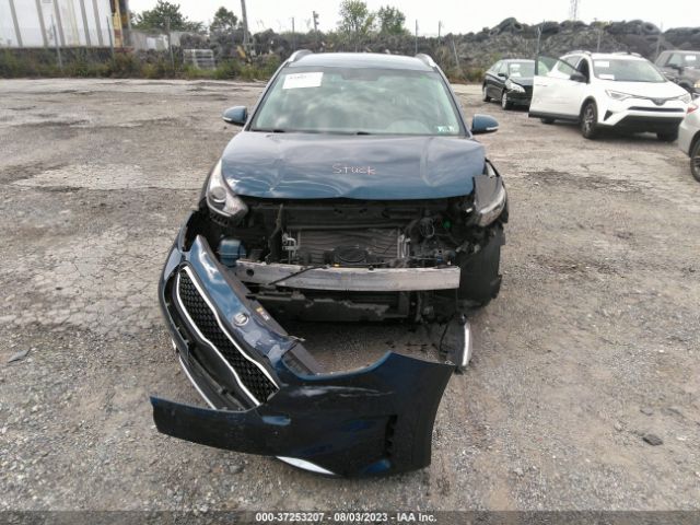 KNDCC3LC2H5050179 KIA NIRO EX