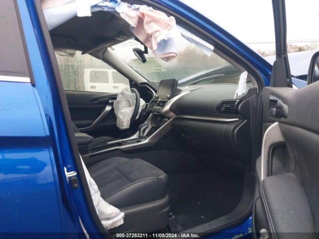 2022 MITSUBISHI ECLIPSE CROSS JA4ATWAA3NZ003557 Photo 4