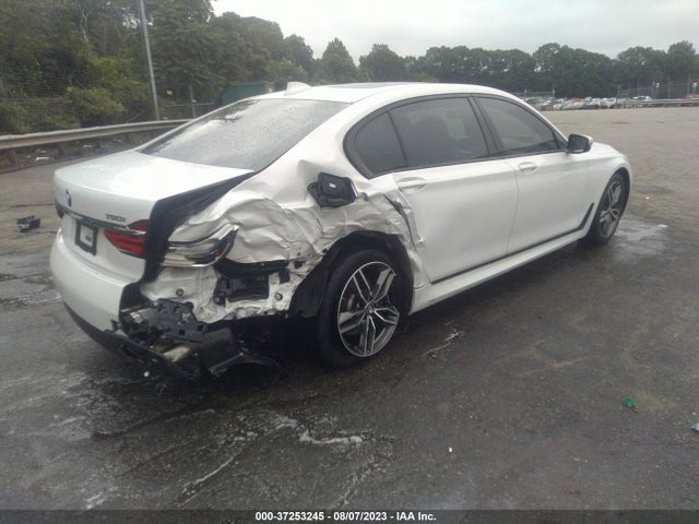 BMW 7 Series 750i Xdrive 2016 WBA7F2C53GG420446 Image 4