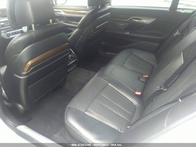BMW 7 Series 750i Xdrive 2016 WBA7F2C53GG420446 Image 8