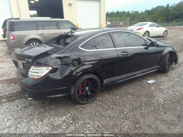 WDDGJ7HB3EG174143 Mercedes-Benz C-class C 63 Amg