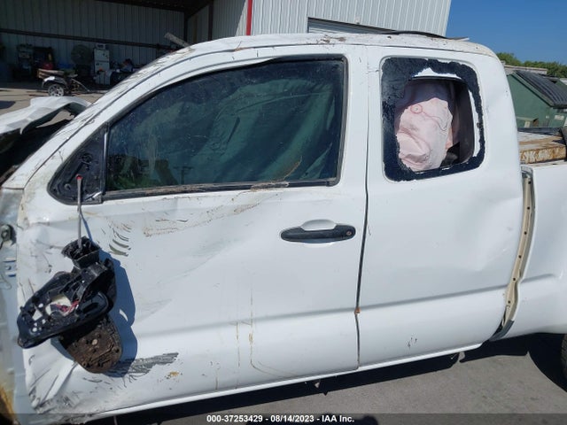 2023 TOYOTA TACOMA 4WD SR/SR5 VIN: 3TYSX5EN9PT017834