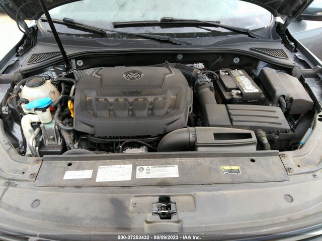 1VWAA7A39JC019498 Volkswagen Passat 2.0t S/r-line