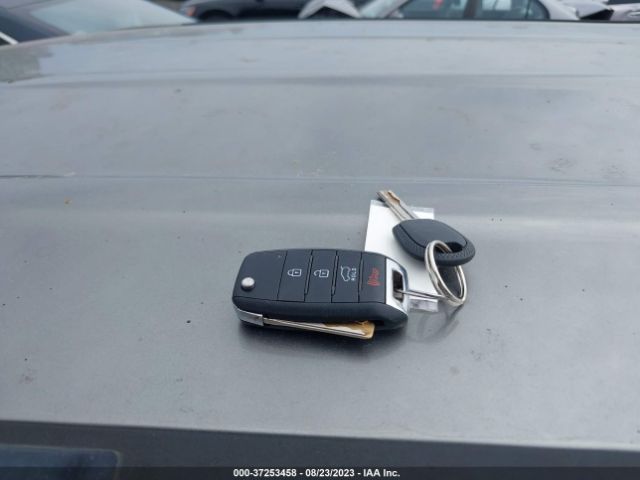 KNDJP3A59E7017258 KIA SOUL +