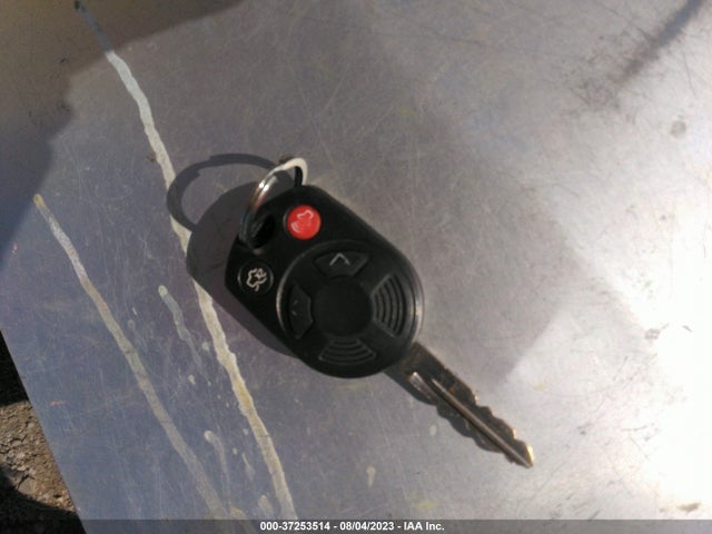 2008 FORD ESCAPE XLT VIN: 1FMCU03Z78KD32718