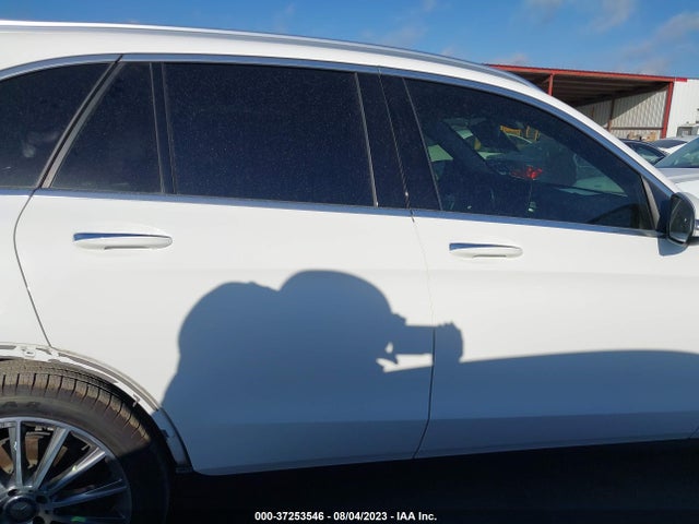 2016 MERCEDES-BENZ GLC GLC 300 VIN: WDC0G4JB2GF105546