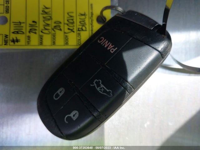 1C3CCCAB4GN178114 Chrysler 200 Limited