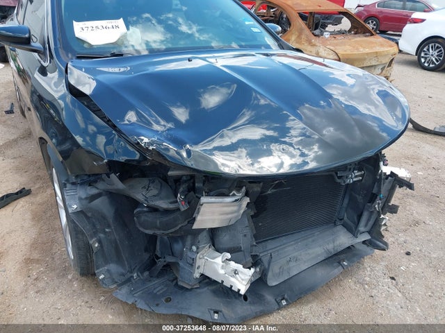 1C3CCCAB4GN178114 Chrysler 200 Limited