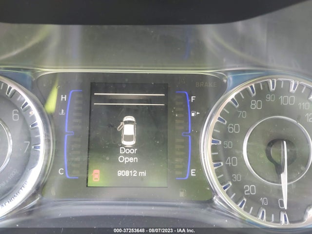 1C3CCCAB4GN178114 Chrysler 200 Limited