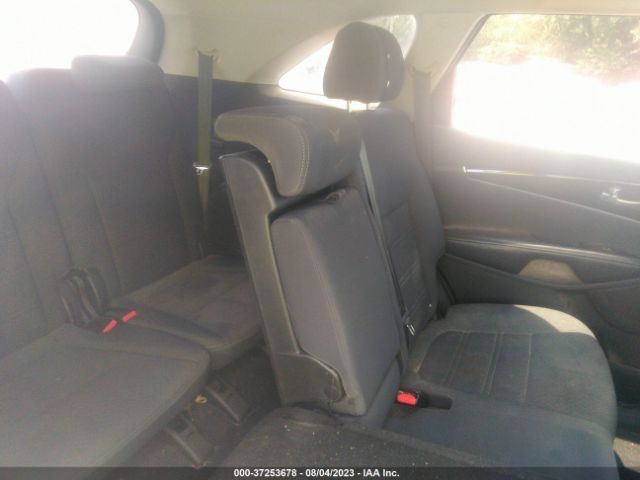 5XYPG4A56GG141770 KIA SORENTO LX