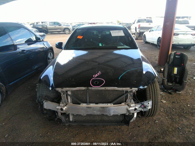 55SWF4JB6GU098283 Mercedes-Benz C-class C 300