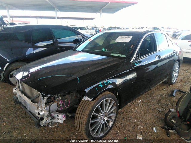55SWF4JB6GU098283 Mercedes-Benz C-class C 300