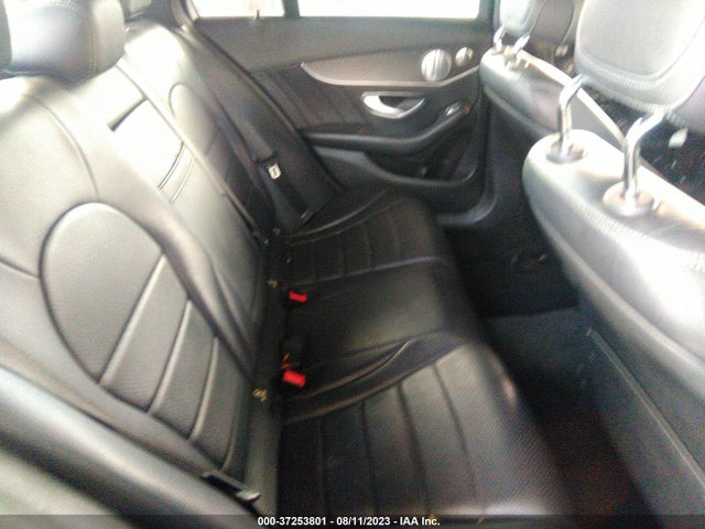 55SWF4JB6GU098283 Mercedes-Benz C-class C 300