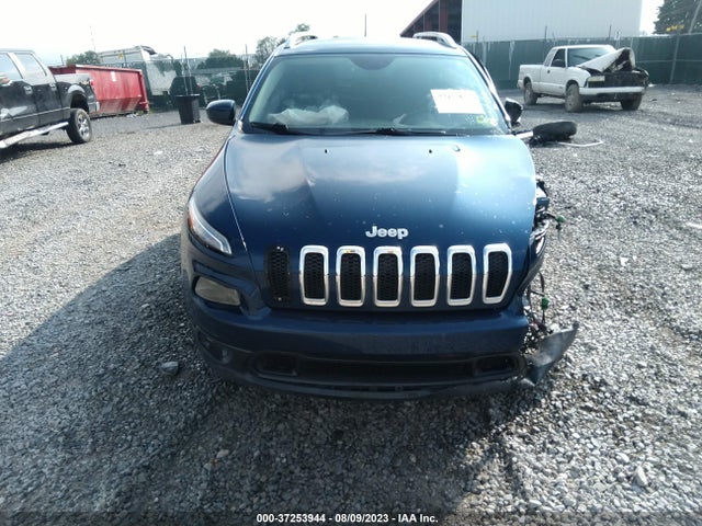 1C4PJMLB4JD548058 Jeep Cherokee Latitude Plus 4x4