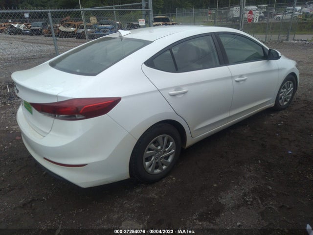 Hyundai ELANTRA SE 2017 5NPD74LF1HH148872 Image 4