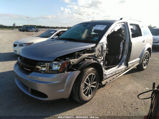 Dodge JOURNEY SE 2018 3C4PDCAB3JT445048 Image 2