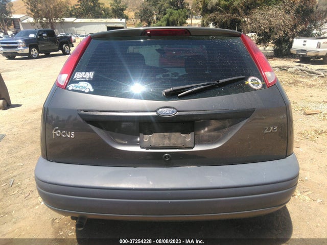 2003 FORD FOCUS ZX3 VIN: 3FAFP31Z53R145520